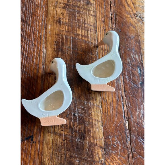 Vintage Ceramic Duck Figurines Set Of 2 White & Orange Farmhouse Decor - Picture 3 of 8